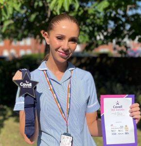 Community nurse Jessica Higginson has been awarded a Cavell Star Award in recognition of her outstanding approach to consistently providing the highest quality patient care, with particular dedication to those receiving palliative and end of life care.