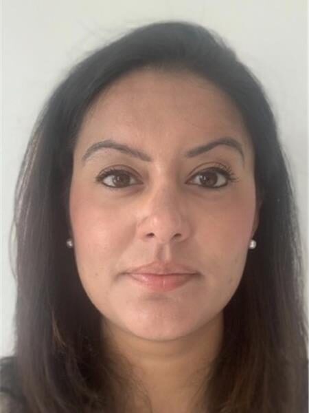 Miss Lakhbinder Pabla is a Consultant ENT Surgeon (Otolaryngologist) at Newcastle's Freeman Hospital.