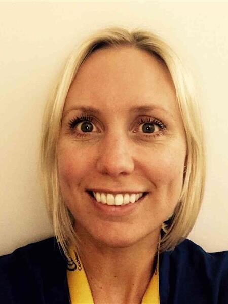 Mrs Laura Warner is a Consultant ENT Surgeon (Otolaryngologist) at Newcastle’s Freeman Hospital.