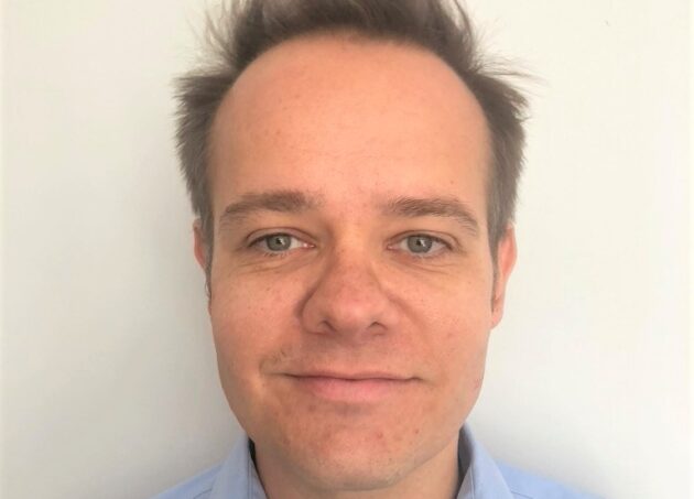 Mr Christopher Lewis is a Consultant Burn, Laser and Reconstructive Surgeon at the Northern Regional Burn Centre