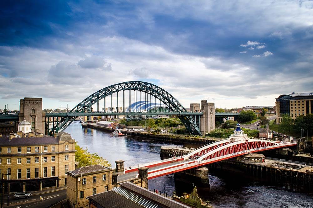 A photo of the Tyne and Swing bridges looking across to Gateshead