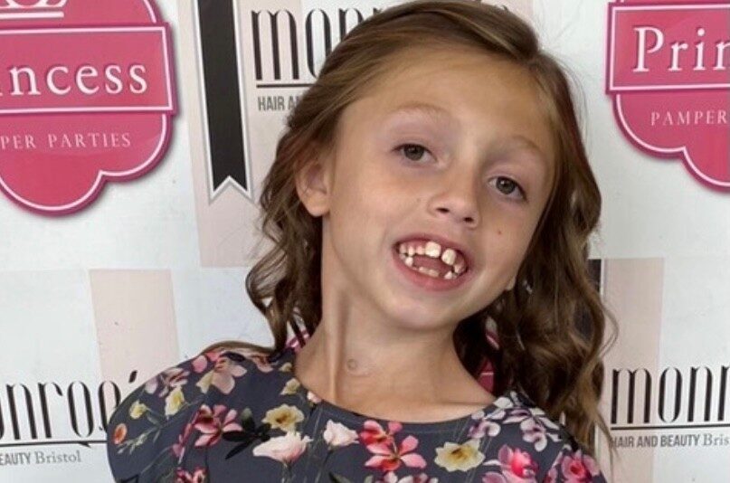 Elodie - NHS blood and transplant Christmas Video