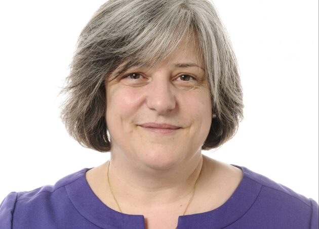 Dr Lesley Kay is a Consultant Rheumatologist at Newcastle's Freeman Hospital specialising inAnkylosing Spondylitis, Psoriatic Arthritis, Arthritis related to inflammatory bowel disease and Rheumatoid Arthritis.